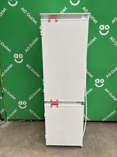 Smeg Integrated Fridge Freezer